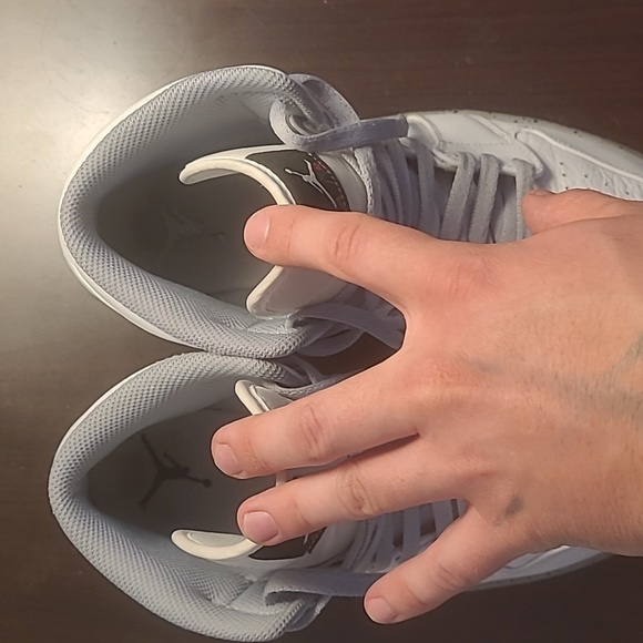 Jordan 1 mid white/black/grey pepper - Picture 2 of 7